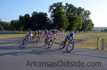 Ernie leading the riders through the "S" turn.