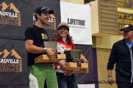 LT100J_0023 Alban Lakata and Rebecca Rusch 2012 Leadville 100 winners.
