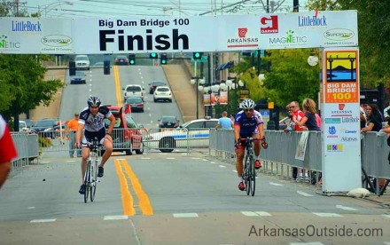 Finish The first racers riders cross the finish line.