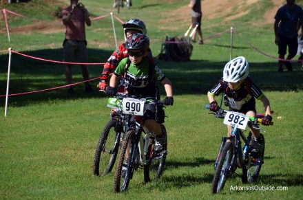 Some of the kids negotiating the hill straight out of the start.