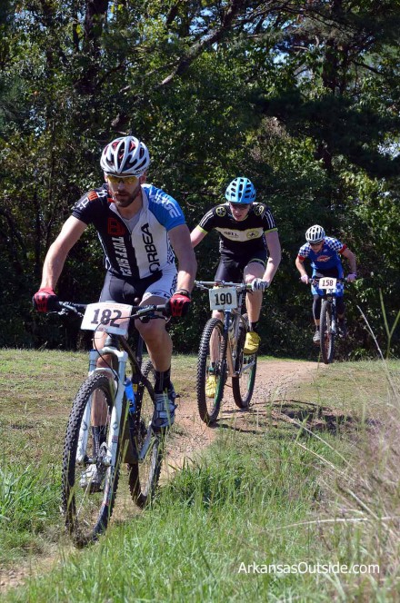 2012-10-07_2149 The Webber/Drummond/Cragle Pain Train out on another lap.