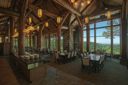 Petit_Jean_Mather_Lodge_5_H The views from the restaurant are breathtaking.