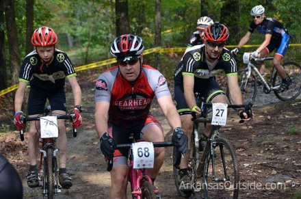 2012-10-14_ResCX_0047 Still in the first 100 yards of the race. So clean.