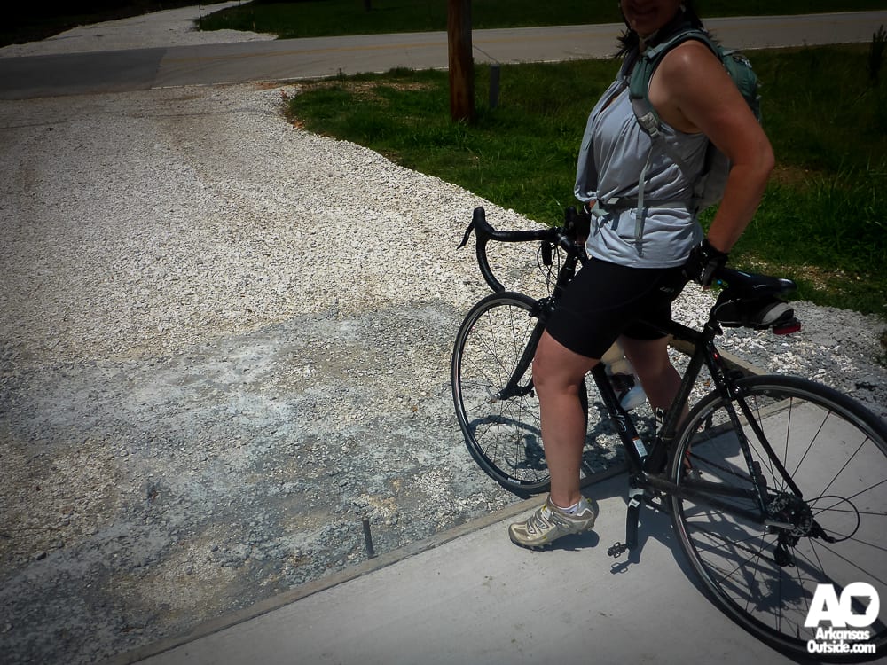 Lisa dipping her tire in the end. (head cut off because it was so bright I couldn't see the screen - #baseballexcuses)