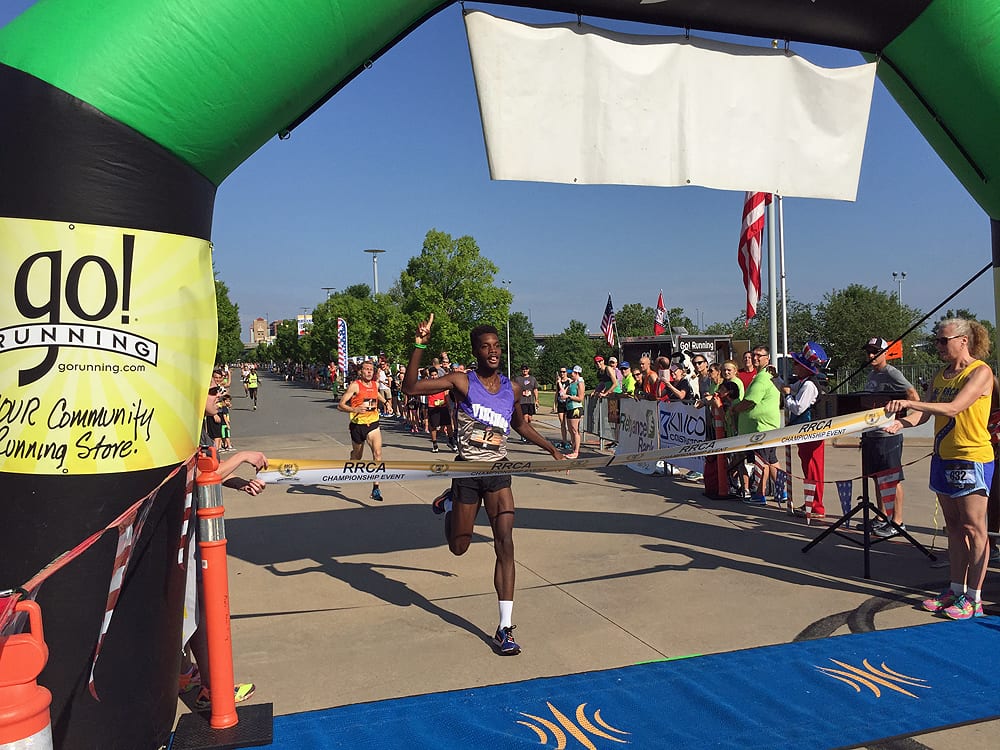 Allen Eke winning national championship