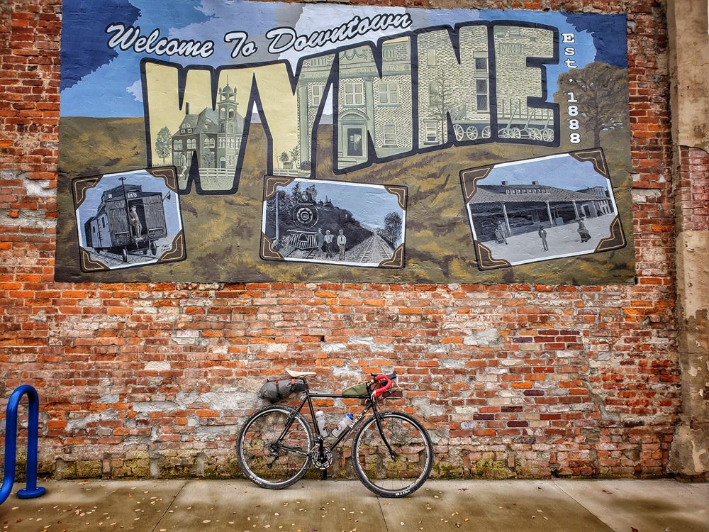 Lunch in a "pocket park" in Wynne, Arkansas - Gravel Grinding from Jonesboro to Clarksdale