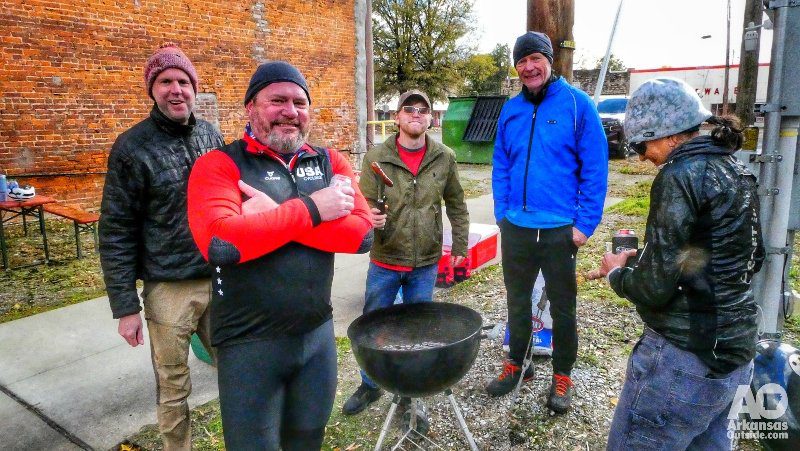 Most riders were able to take advantage of the aid station in Wynne where sausages and hamburgers were available straight off the grill.